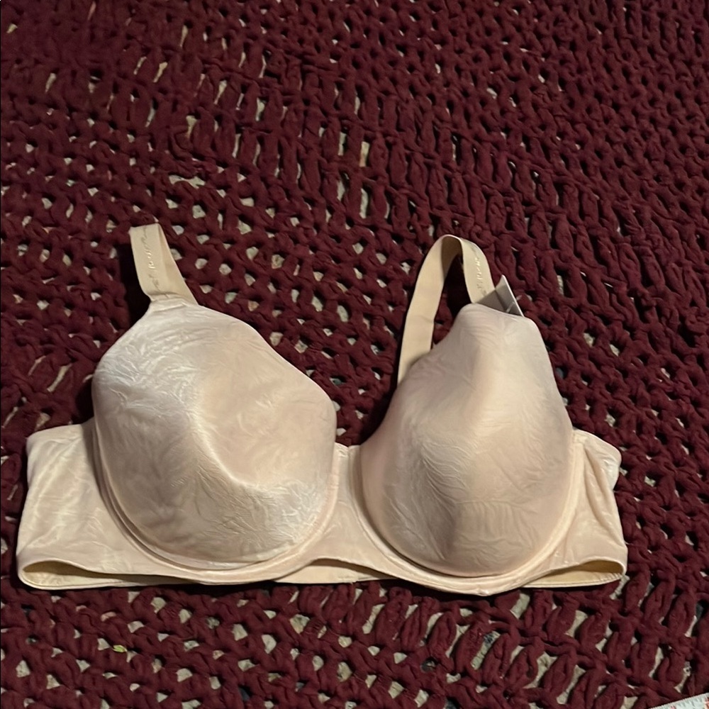 Wacoal Women's Inside Edit Contour Bra Size 40D